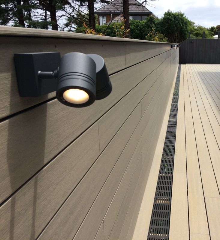 Outdoor Deck Lighting