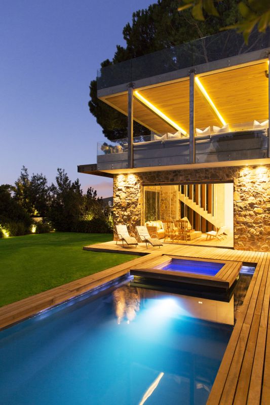 Outdoor Deck Lighting